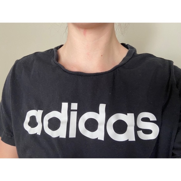 Black ADIDAS Vintage top - Picture 4 of 5